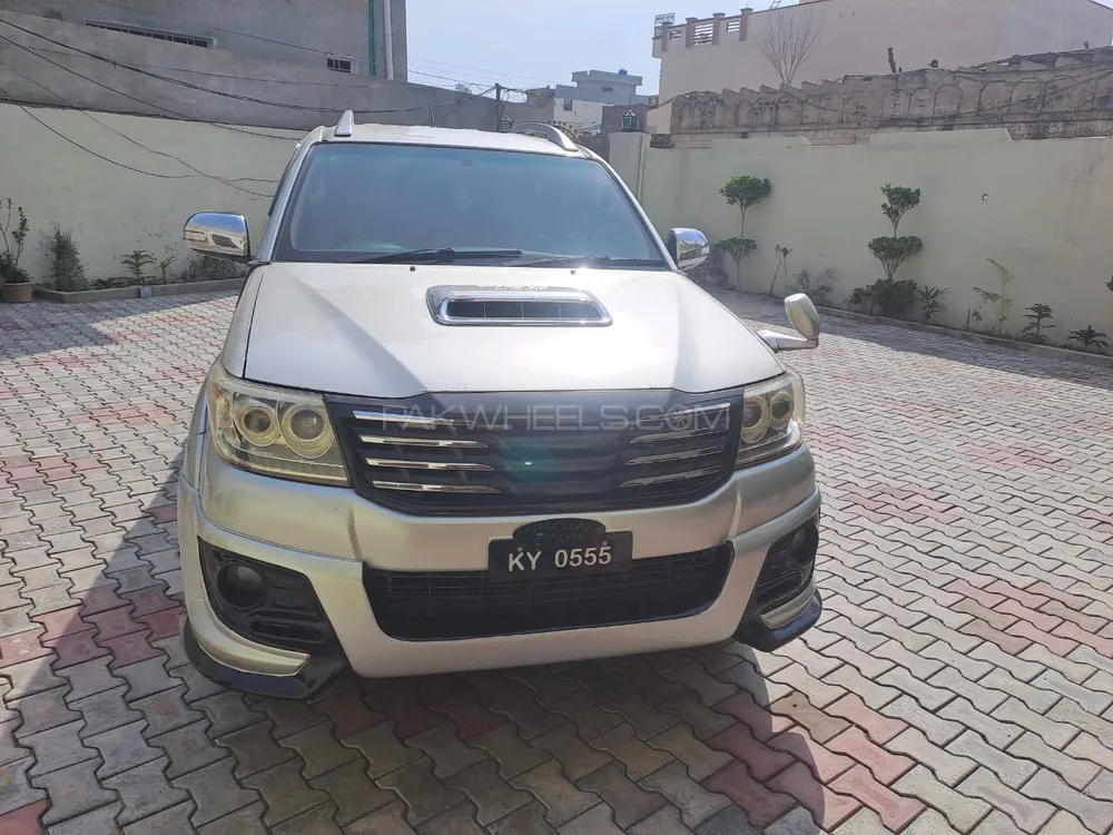Toyota Hilux 2012 for Sale in Islamabad Image-1