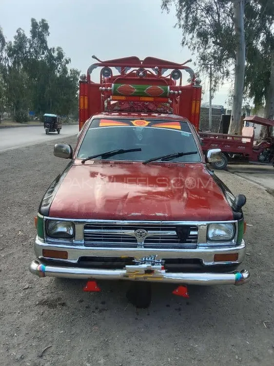 Toyota Hilux 1992 for Sale in Nowshera Image-1