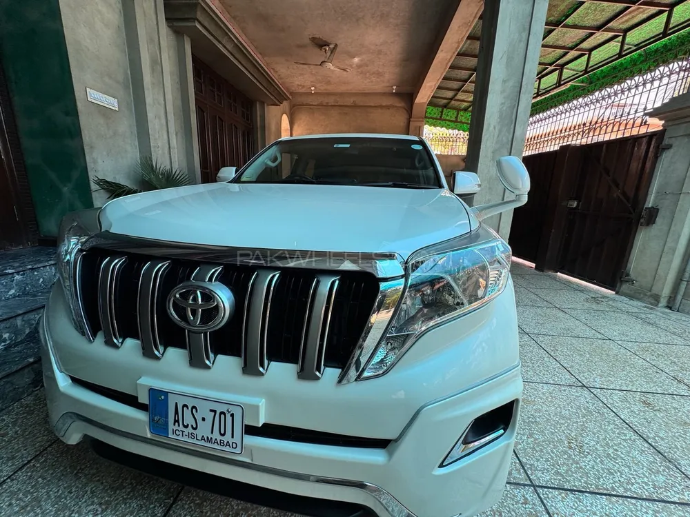 Toyota Prado 2012 for Sale in Jhang Image-1