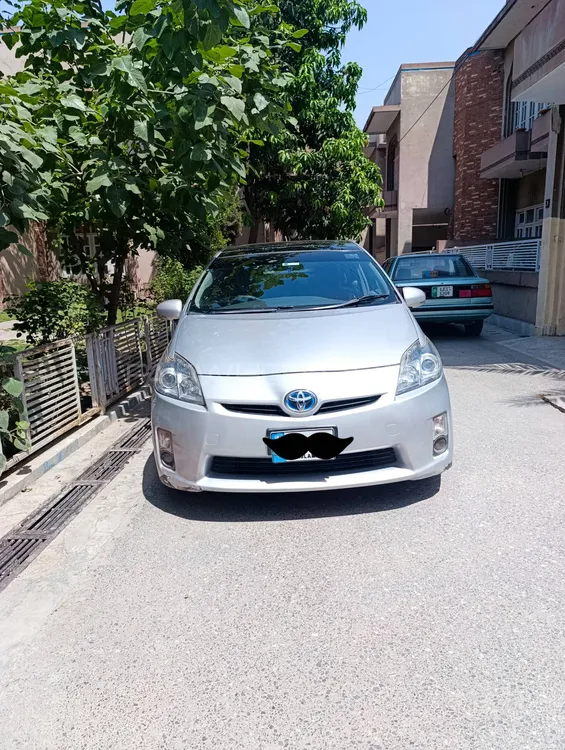 Toyota Prius 2010 for Sale in Peshawar Image-1