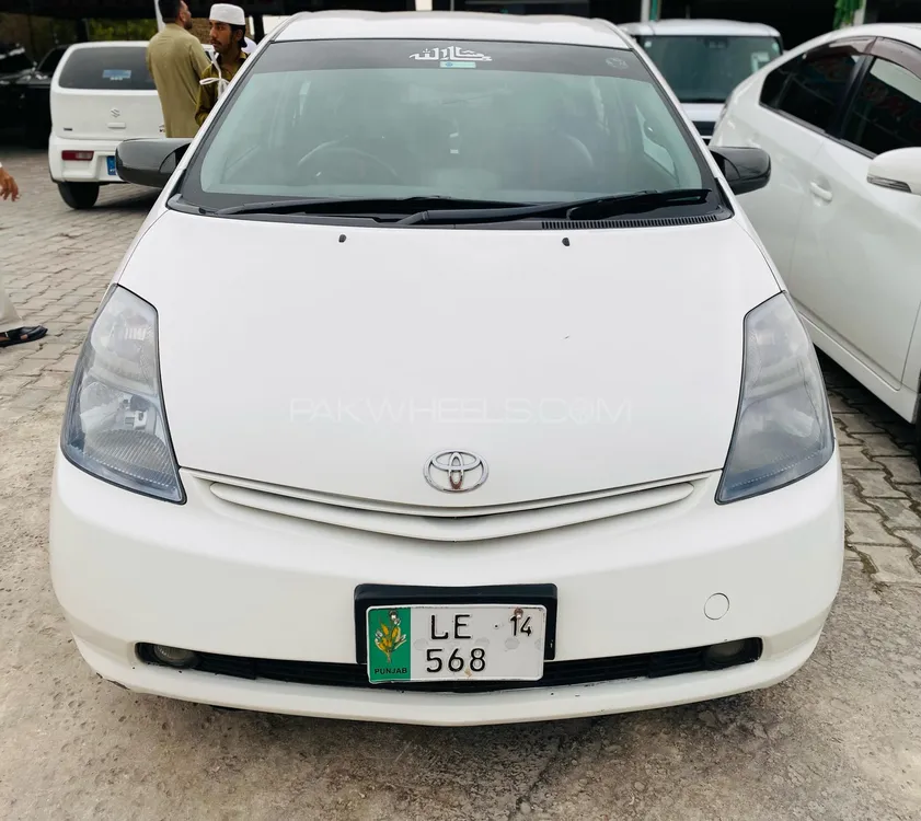 Toyota Prius 2010 for Sale in Peshawar Image-1
