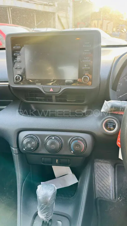 Toyota Yaris Hatchback 2020 for Sale in Karachi Image-1