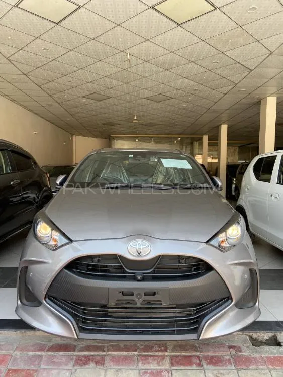 Toyota Yaris Hatchback 2022 for Sale in Multan Image-1