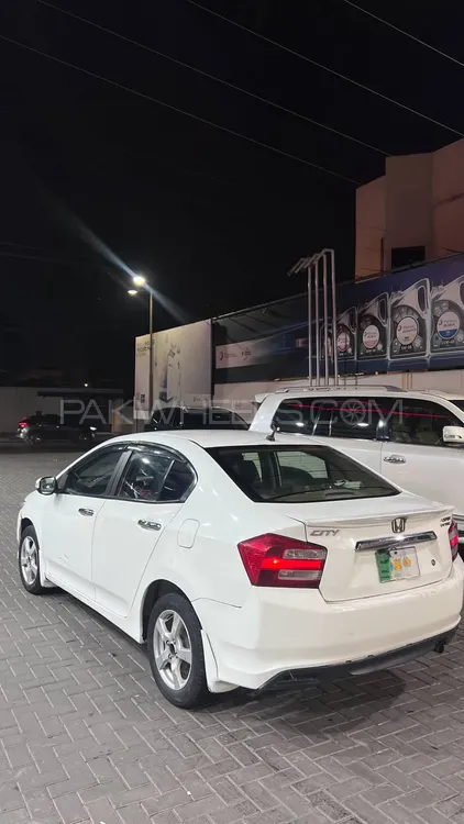 Honda City 2017 for Sale in Lahore Image-1