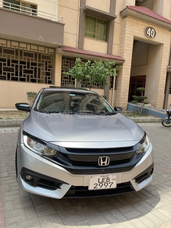 Honda Civic 2018 for Sale in Lahore Image-1