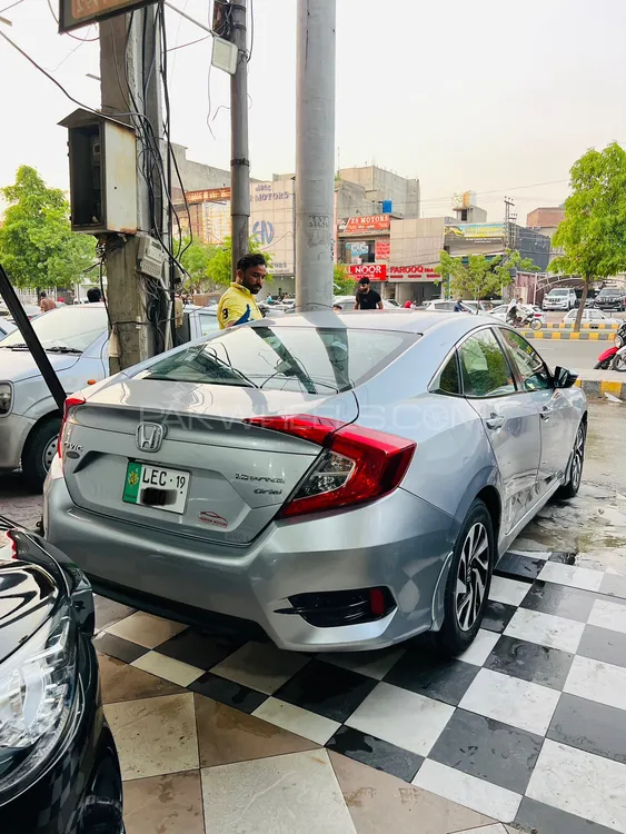 Honda Civic 2019 for Sale in Lahore Image-1