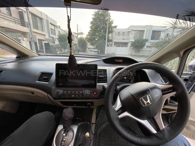 Honda Civic 2010 for Sale in Multan Image-1
