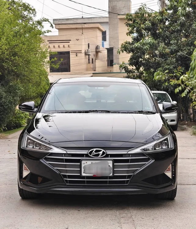 Hyundai Elantra 2023 for Sale in Lahore Image-1