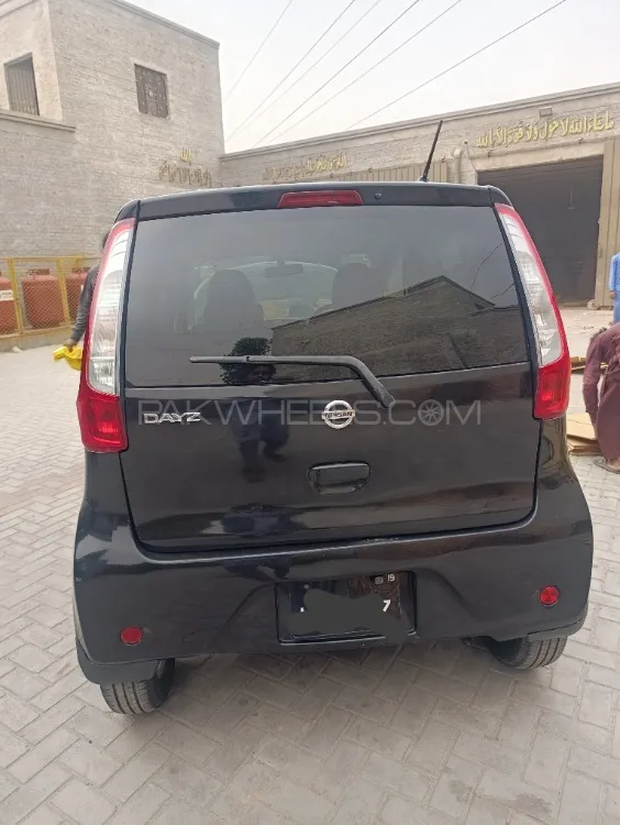 نسان ڈیز 2019 for Sale in فیصل آباد Image-1