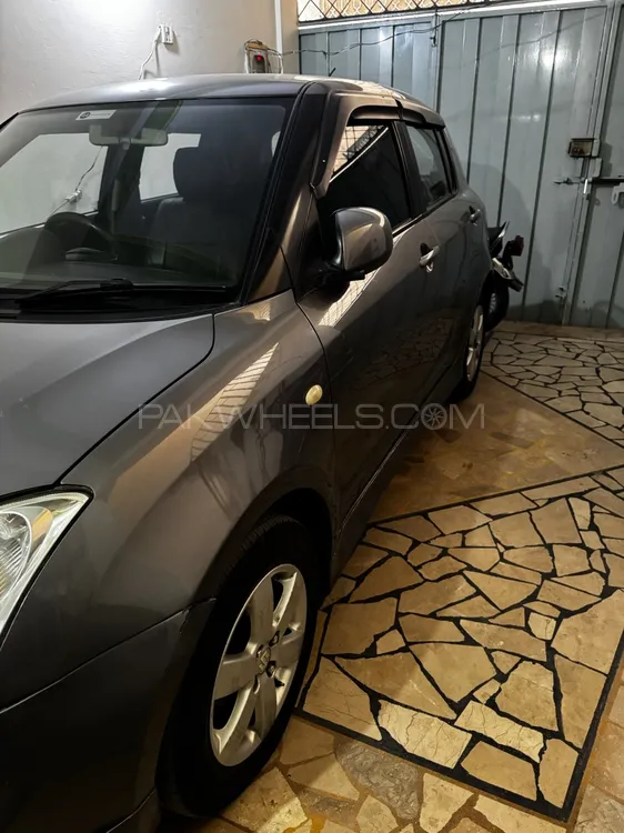 Suzuki Swift 2013 for Sale in Gujrat Image-1