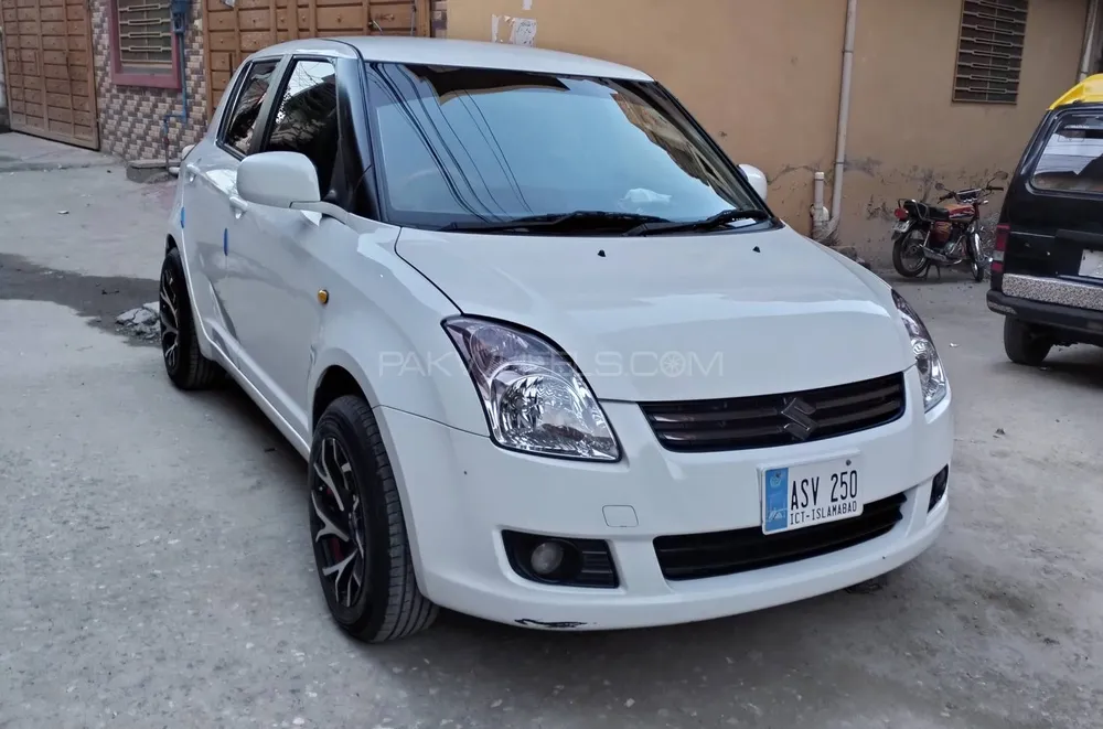 Suzuki Swift 2021 for Sale in Islamabad Image-1