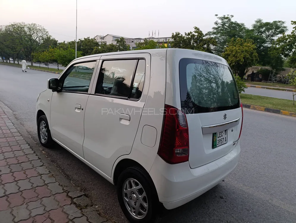Suzuki Wagon R 2018 for Sale in Islamabad Image-1