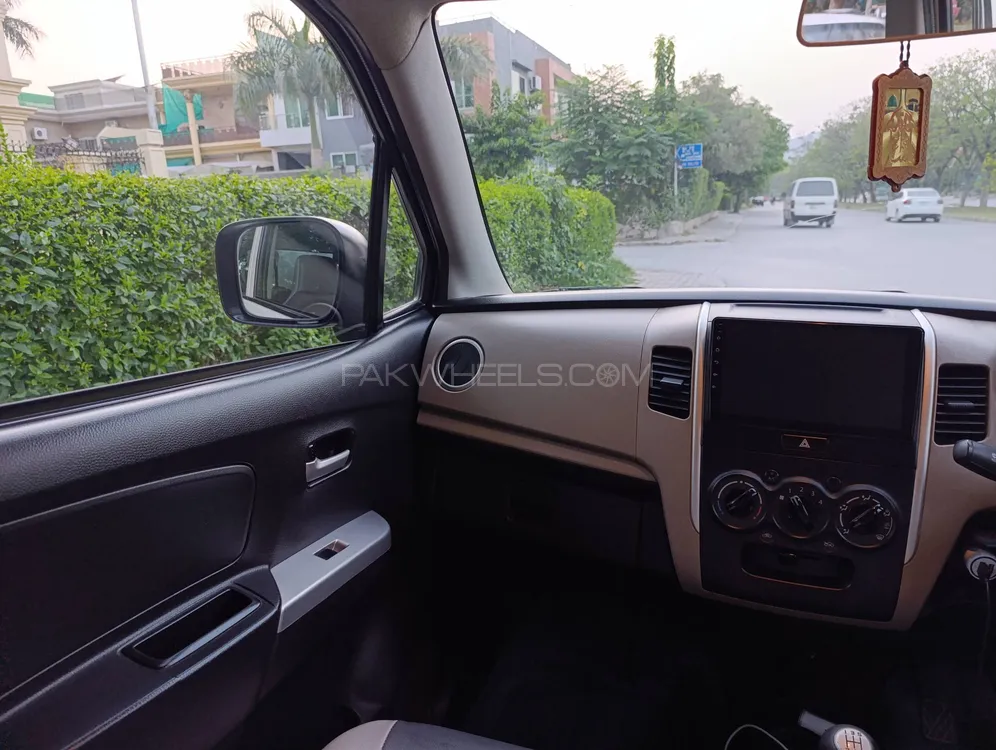 Suzuki Wagon R 2018 for Sale in Islamabad Suzuki Wagon R 2018 for Sale in Islamabad Image-3