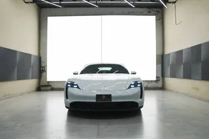 Porsche Taycan Base Model 2021 for Sale