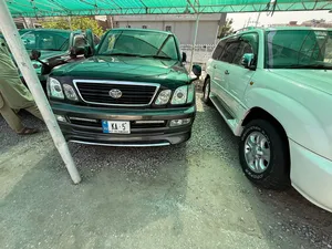 Toyota Land Cruiser Cygnus 2003 for Sale