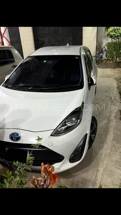 ٹویوٹا اکوا 2018 for Sale in حیدرآباد Image-1