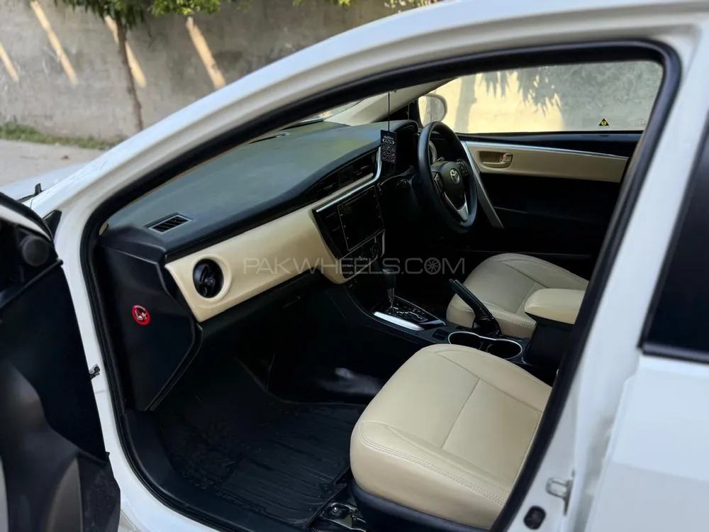 ٹویوٹا کرولا 2018 for Sale in لاہور Image-1