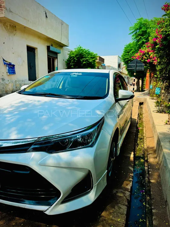 Toyota Corolla 2020 for Sale in Faisalabad Image-1