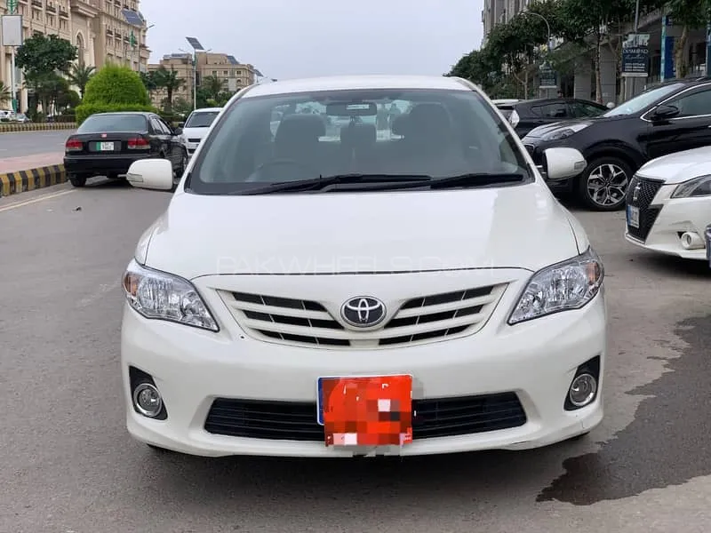 Toyota Corolla 2013 for Sale in Islamabad Image-1