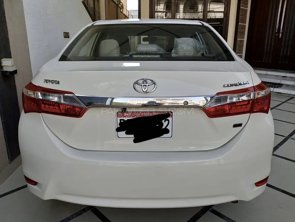 Toyota Corolla 2015 for Sale in Karak Image-1