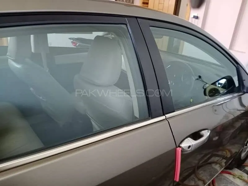 Toyota Corolla 2017 for Sale in Liaqat Pur Image-1