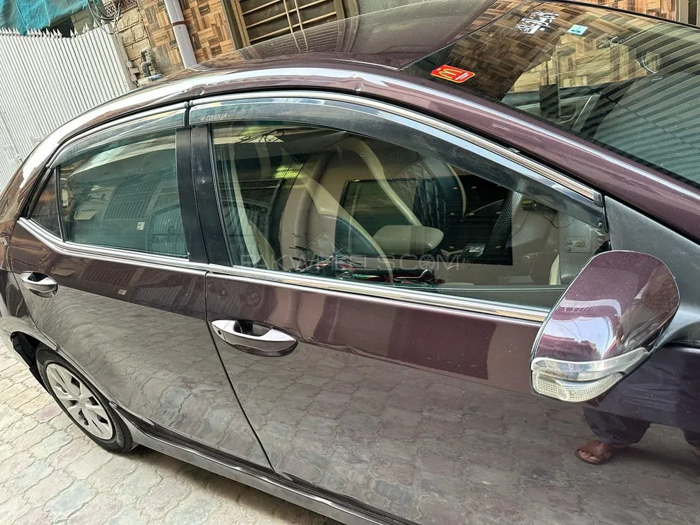 Toyota Corolla 2014 for Sale in Lahore Image-1