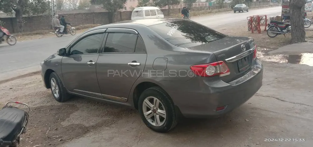 Toyota Corolla 2012 for Sale in Fateh Jang Image-1