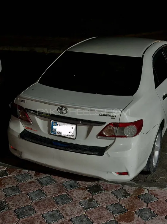 Toyota Corolla 2013 for Sale in Islamabad Image-1
