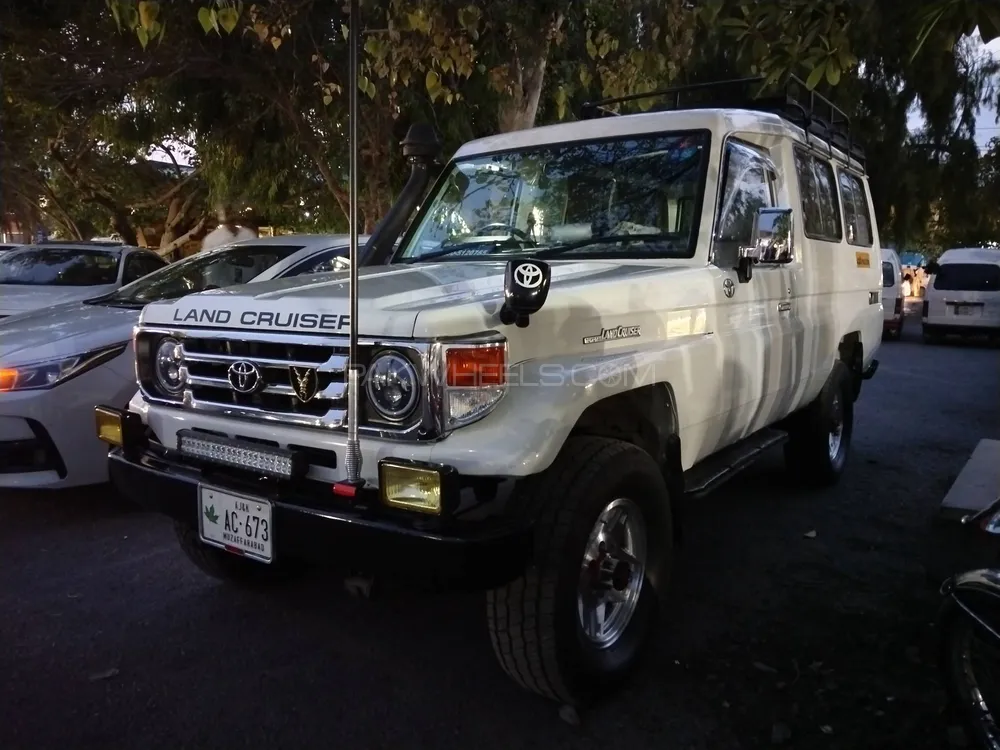 Toyota Land Cruiser 1988 for Sale in Wah cantt Image-1