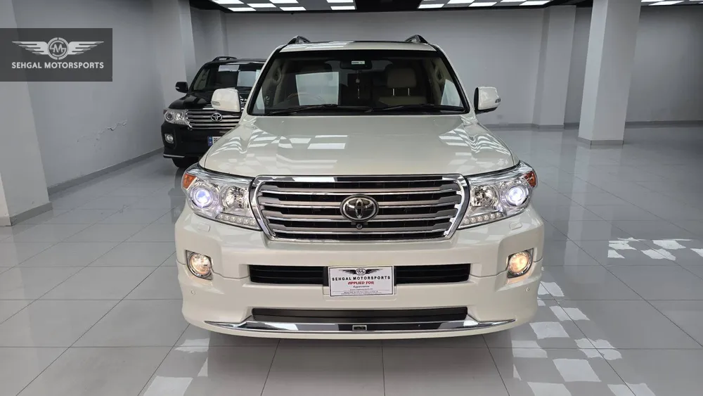 Toyota Land Cruiser 2014 for Sale in Islamabad Image-1