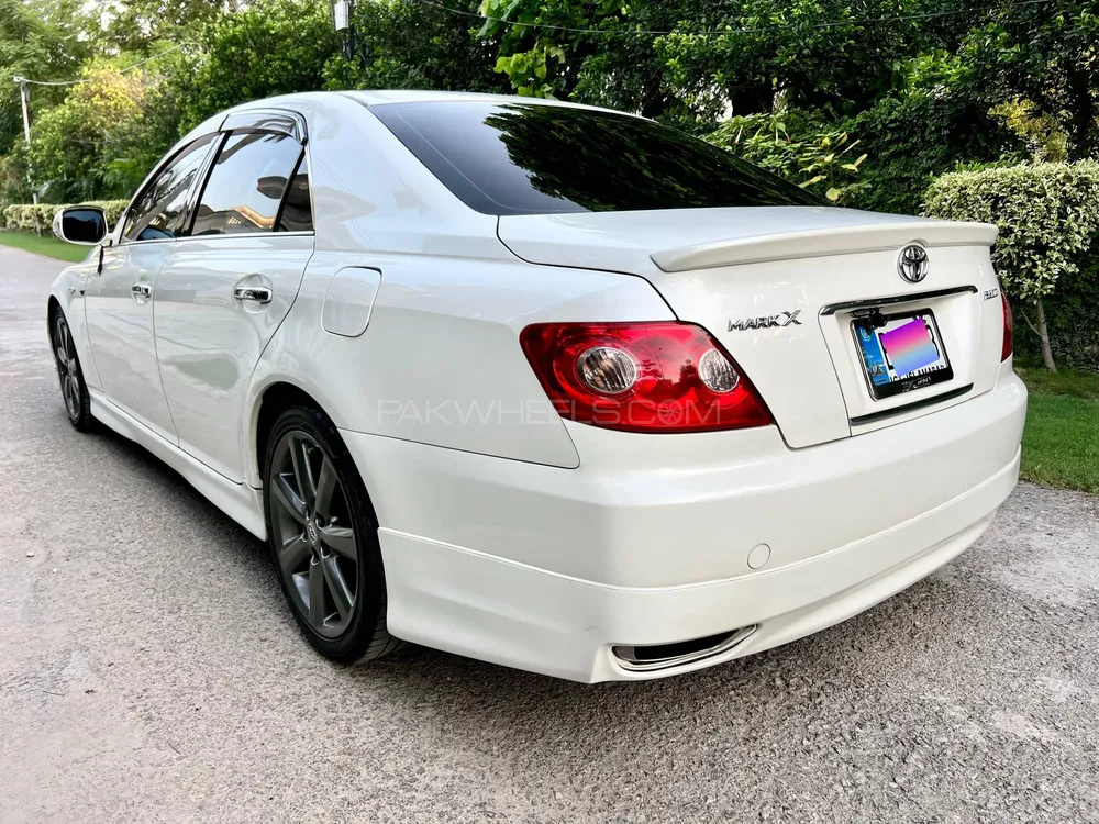 Toyota Mark X 2004 for Sale in Islamabad Image-1