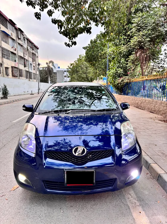 Toyota Vitz 2008 for Sale in Karachi Image-1