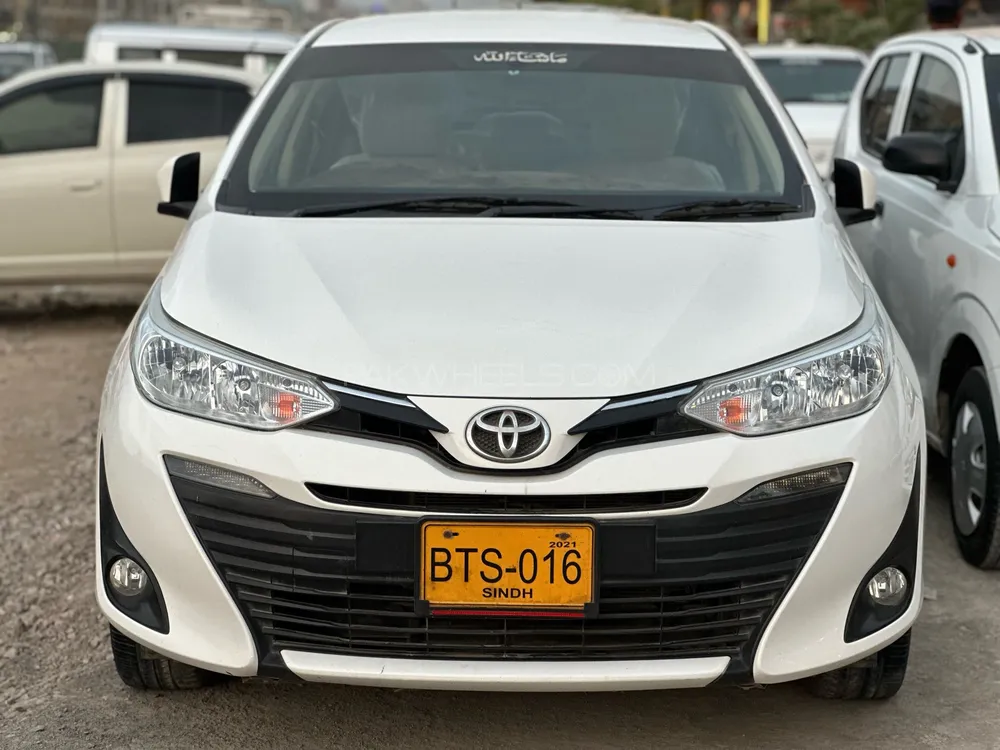Toyota Yaris Sedan 2021 for Sale in Karachi Image-1