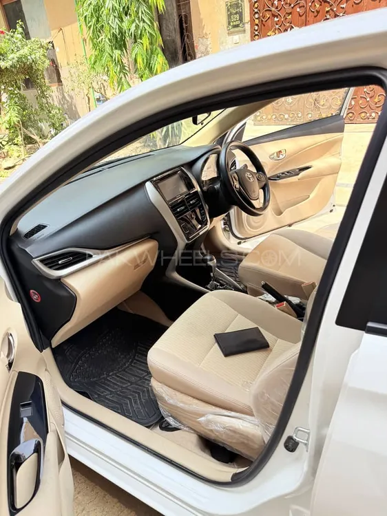Toyota Yaris Sedan 2022 for Sale in Lahore Image-1