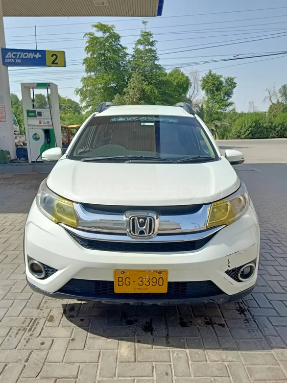 Honda BR-V 2017 for Sale in Sadiqabad Image-1