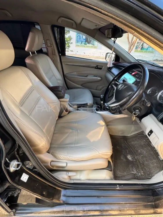Honda City 2014 for Sale in Daharki Image-1