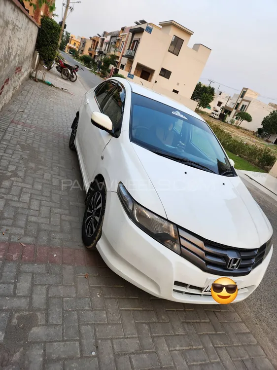 Honda City 2014 for Sale in Lahore Image-1