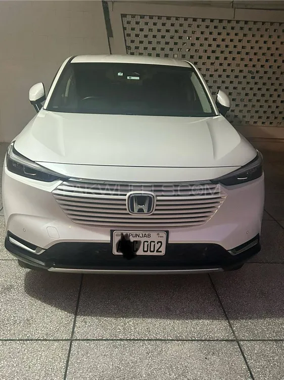Honda Vezel 2021 for Sale in Multan Image-1