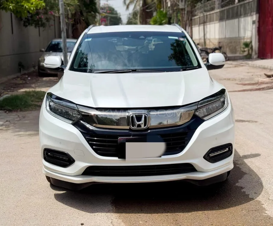Honda Vezel 2018 for Sale in Karachi Image-1