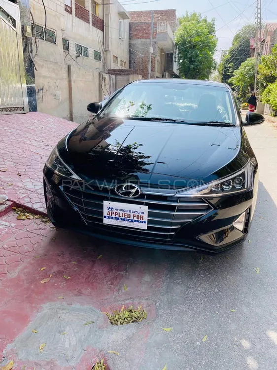 Hyundai Elantra 2023 for Sale in Faisalabad Image-1
