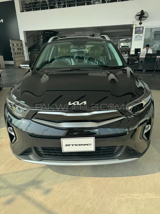 KIA Stonic 2025 for Sale in Lahore Image-1