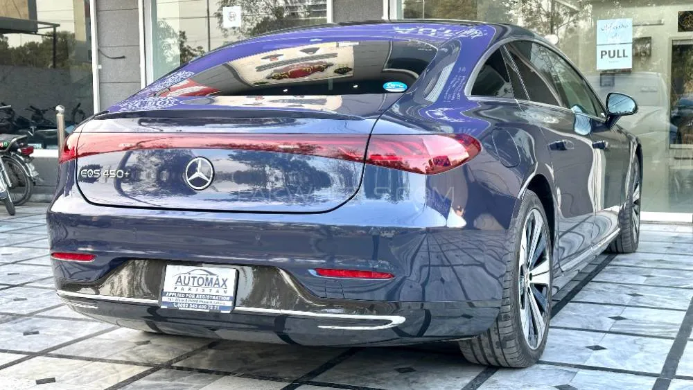 Mercedes Benz EQS 2022 for Sale in Lahore Mercedes Benz EQS 2022 for Sale in Lahore Image-5