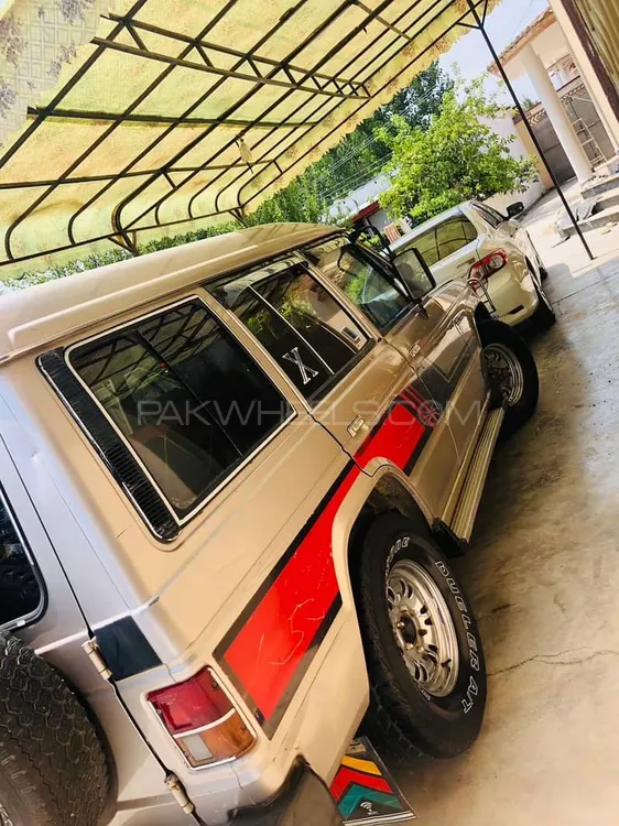 Mitsubishi Pajero 1985 for Sale in Abbottabad Image-1