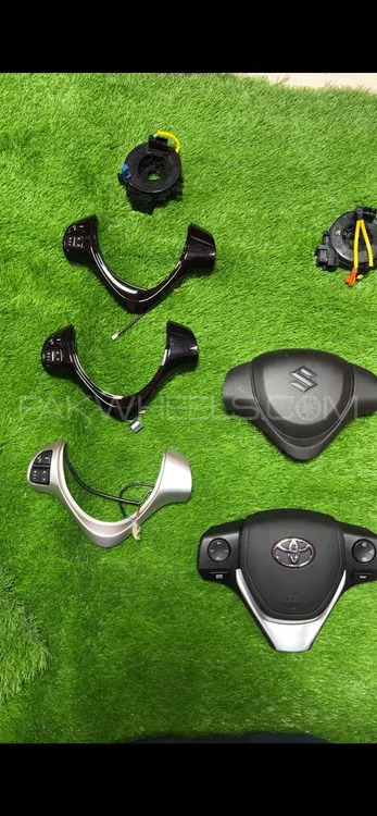 Multimedia Batons Image-1