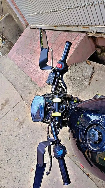 Suzuki Bandit 2018 for Sale Image-1