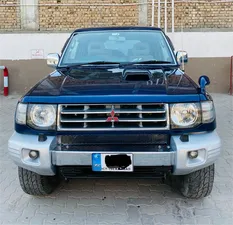Mitsubishi Pajero Exceed Automatic 2.8D 1998 for Sale