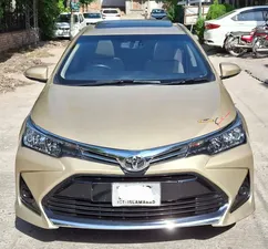 Toyota Corolla Altis Grande CVT-i 1.8 2015 for Sale