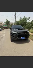 Toyota Hilux Revo V Automatic 3.0  2017 for Sale
