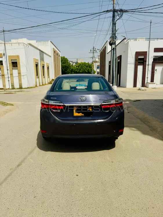 Toyota Corolla 2020 for Sale in Karachi Image-1