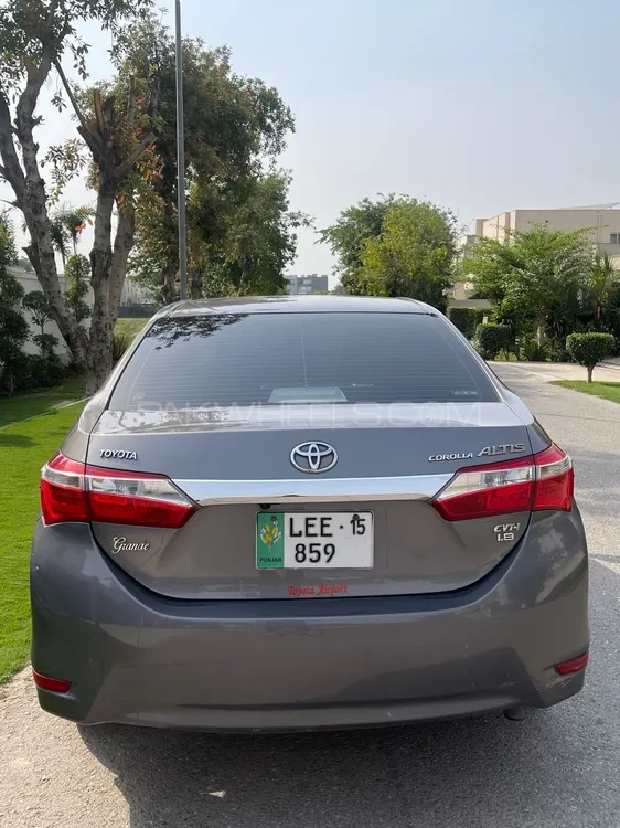 Toyota Corolla 2015 for Sale in Lahore Image-1